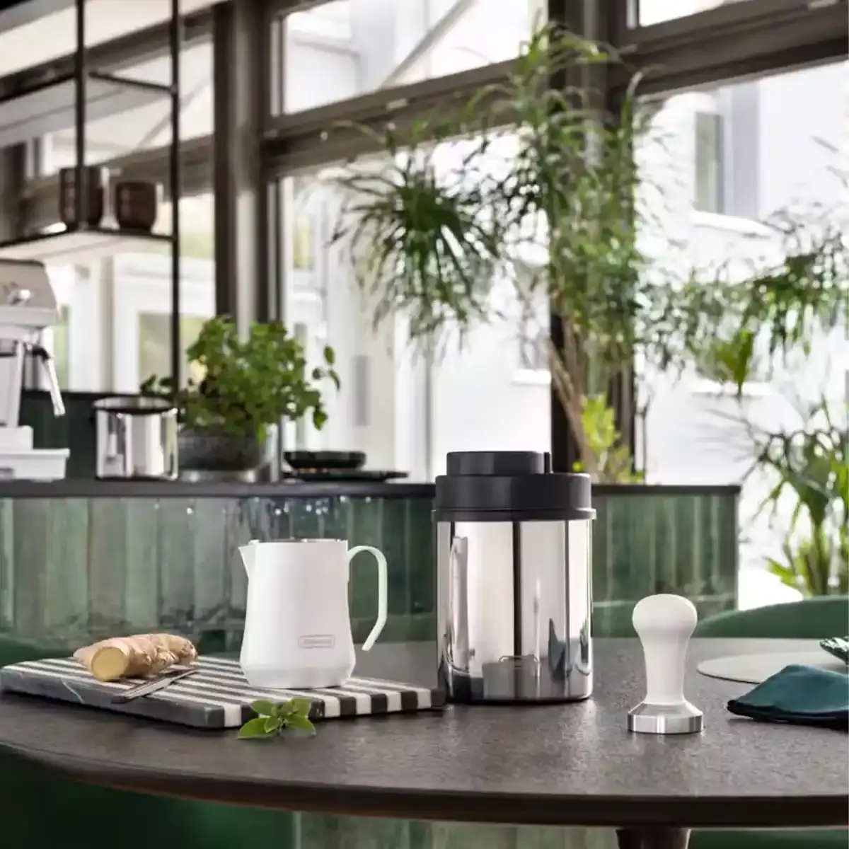 Vakuová dóza na kávu - DeLonghi